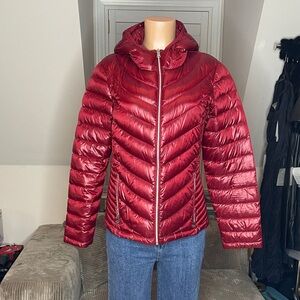 Calvin Klein Shiny Quilted Hooded Puffer Jacket - Red